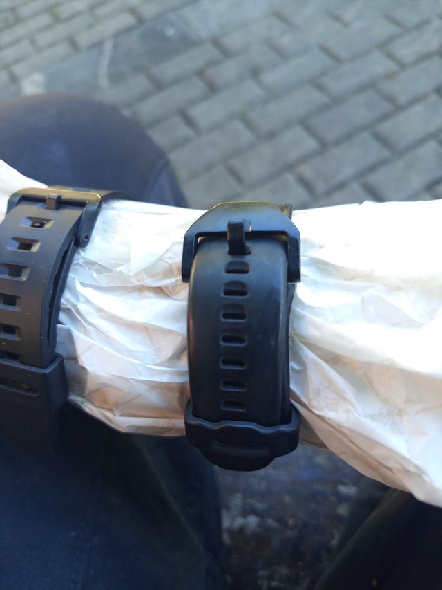 2 relojes digitales Casio