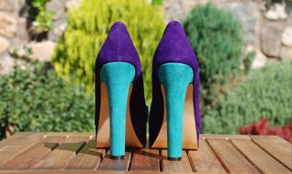 Zapatos de tacón Steve Madden morado y turquesa