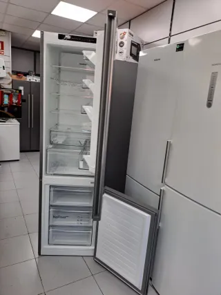 Nevera nueva con tara Siemens 2,cm nofrost