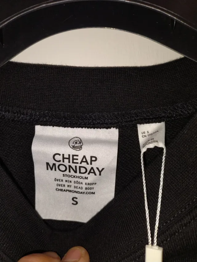 Set felpa e t-shirt Cheap Monday
