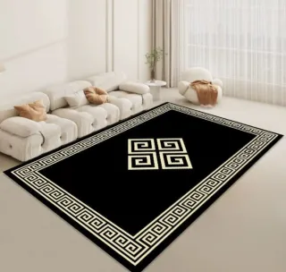 Alfombra de salón negra con diseño griego 150x200