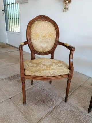 Conjunto sofá y 2 sillones vintage