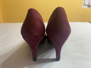 Zapatos de salón TINO GONZALEZ rojos