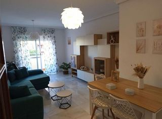 Piso en alquiler en Martín Carpena - Torre del Río en Málaga