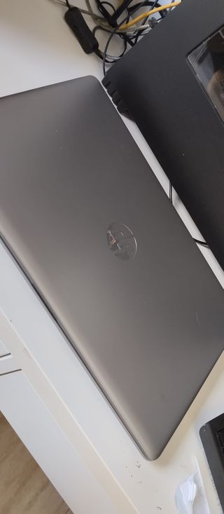 Portátil HP i5