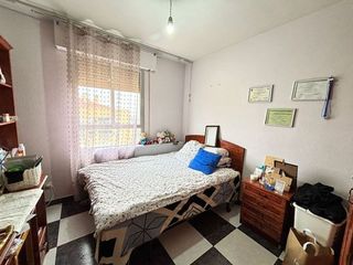 Piso en venta en Orcasitas en Madrid