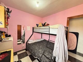 Piso en venta en Orcasitas en Madrid