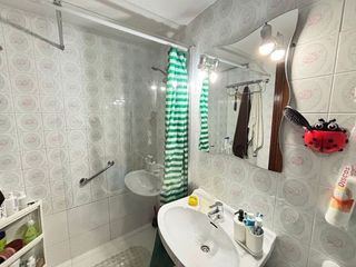 Piso en venta en Orcasitas en Madrid