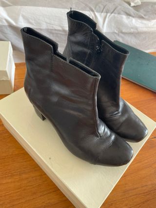 Botas Vialis Cuero Negro