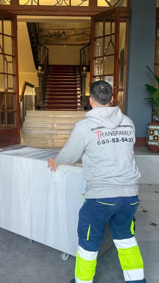 Movemos Galicia. Gardamos os teus tesouros.