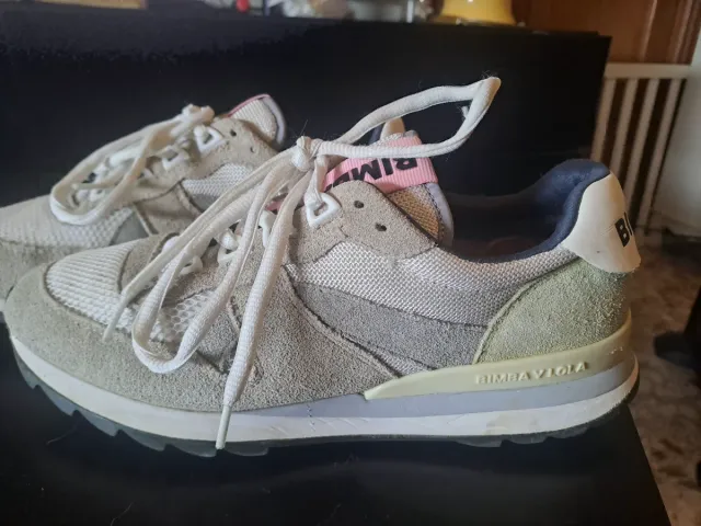 Zapatillas Bimba y Lola Beige y Rosa