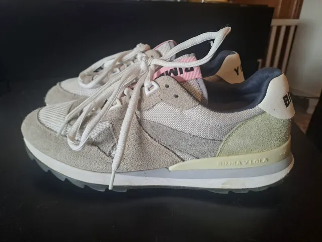 Zapatillas Bimba y Lola Beige y Rosa