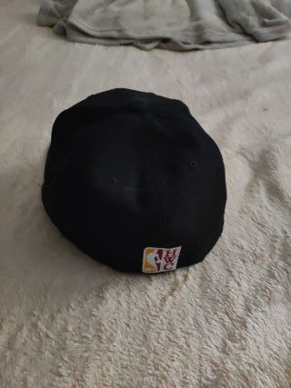 Gorra Miami Heat Negra y Roja