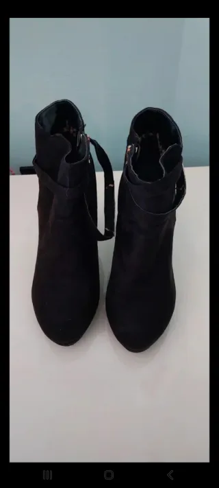 Tronchetto Xti camoscio nero