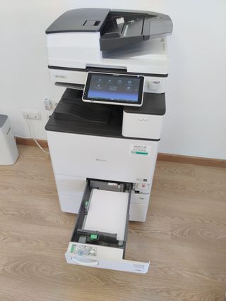 Impresora Ricoh MP C3004 (2 fotoconductores rotos)