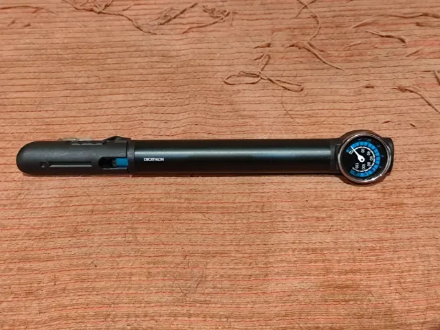 Bomba de suspensión Decathlon