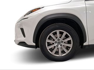 Lexus NX 2.5 300h Business Navigation 2WD