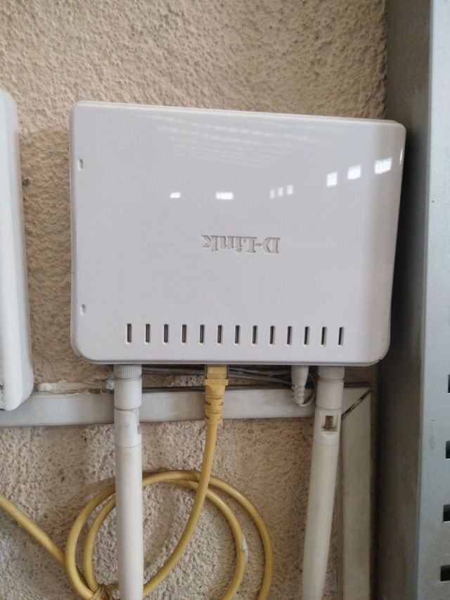 Sistema de fichaje y router D-Link