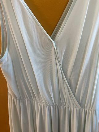 Vestito tulle verdino chiaro smanicato