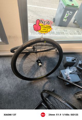 Juego Ruedas Carretera Continental 180€