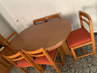 Mesa comedor y 6 sillas madera (extensible)