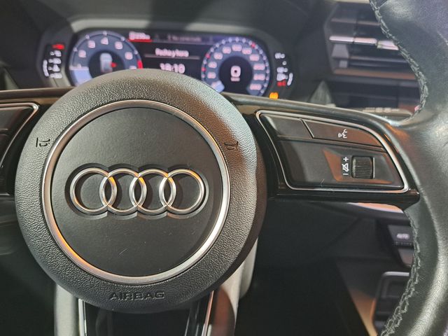 Audi A3 SPORTBACK  30 TDi Stronic