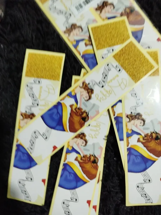 Pegatinas Bella y Bestia para botellas