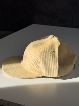 Gorra OCS de Pana Amarilla (NUEVO)