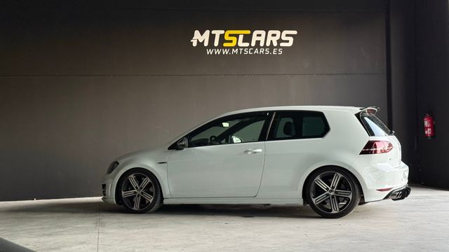 Volkswagen Golf R 2.0 TSI 300cv BMT 4Motion DSG