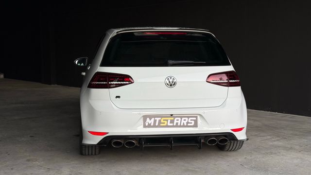 Volkswagen Golf R 2.0 TSI 300cv BMT 4Motion DSG