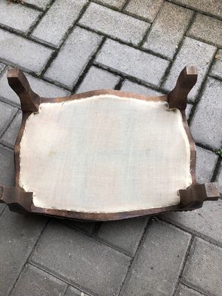 Poggiapiedi floreale in tessuto gobelin  e legno