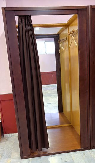 2 Probadores Madera Comercio con Espejo