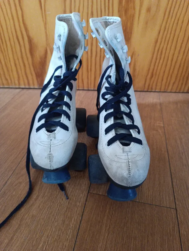 Patines de Potros Blancos Talla 38