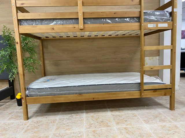 Litera doble madera nueva + 2 colchones