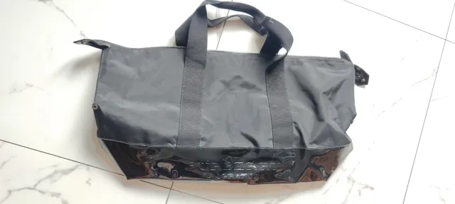 BOLSA DE VIAJE DE MANO BURBERRY NEGRA 