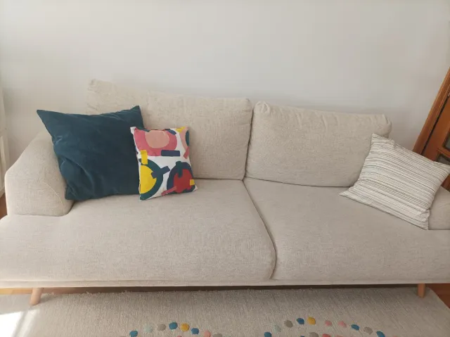 Kave Home Divano a 3 posti Karin pari al nuovo