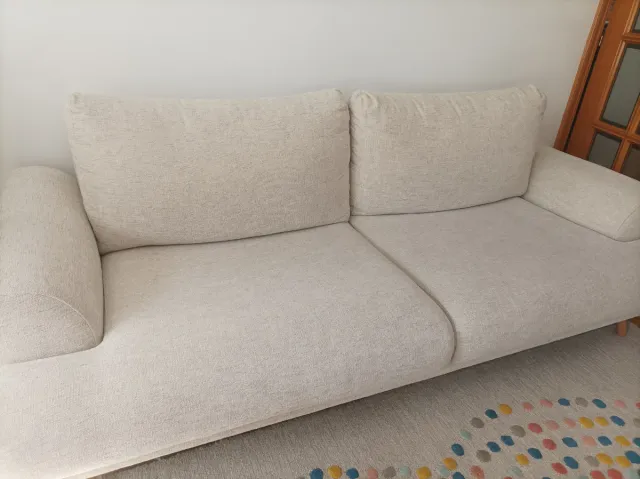 Kave Home Divano a 3 posti Karin pari al nuovo