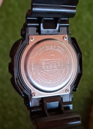 Reloj G-Shock Negro WR20BAR