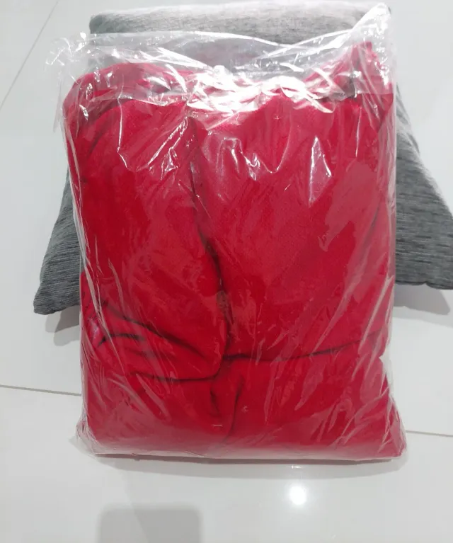 Coprisedia Vestisedia rosso 6 pezzi Elastici 