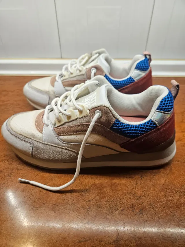 Deportivas Sixtyseven