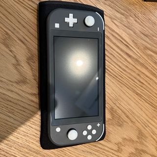 Nintendo Switch Lite Grey + accessori
