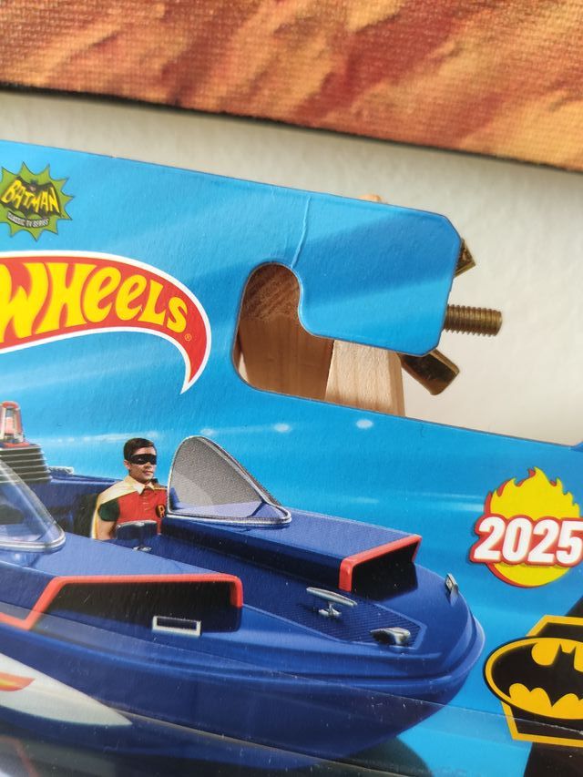 Hot Wheels 1966 Bat Boat Bateau 2025 232/250