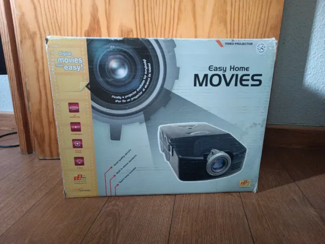 Proyector Easy Home MOVIES