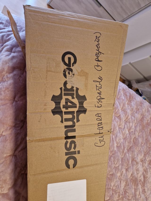 Bajo Ukelele Eléctrico Pequeño