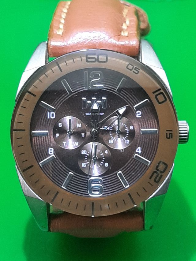 Reloj HH Marrón y Plateado