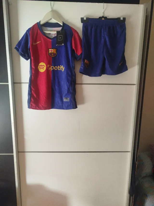 Traje de fútbol FC Barcelona infantil