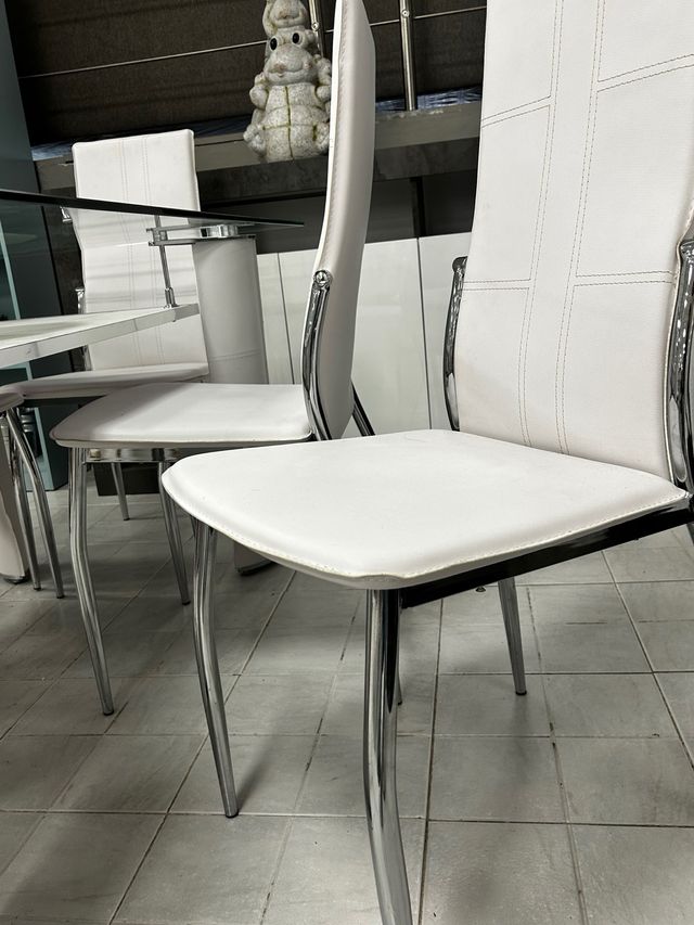 Mesa Cristal + 6 Sillas Oferta (negro o blanco)