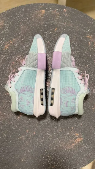 Nike LeBron Witness 8 Morado/Verde Azulado