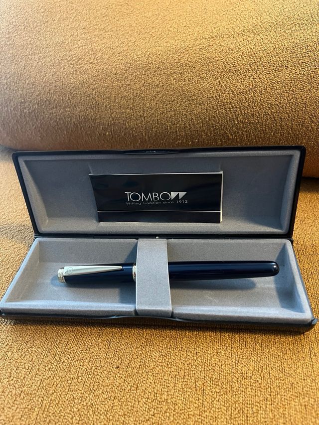 Estuche Pluma Tombo Negro