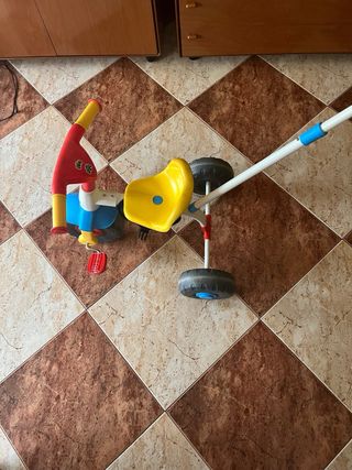 Triciclo para bebé